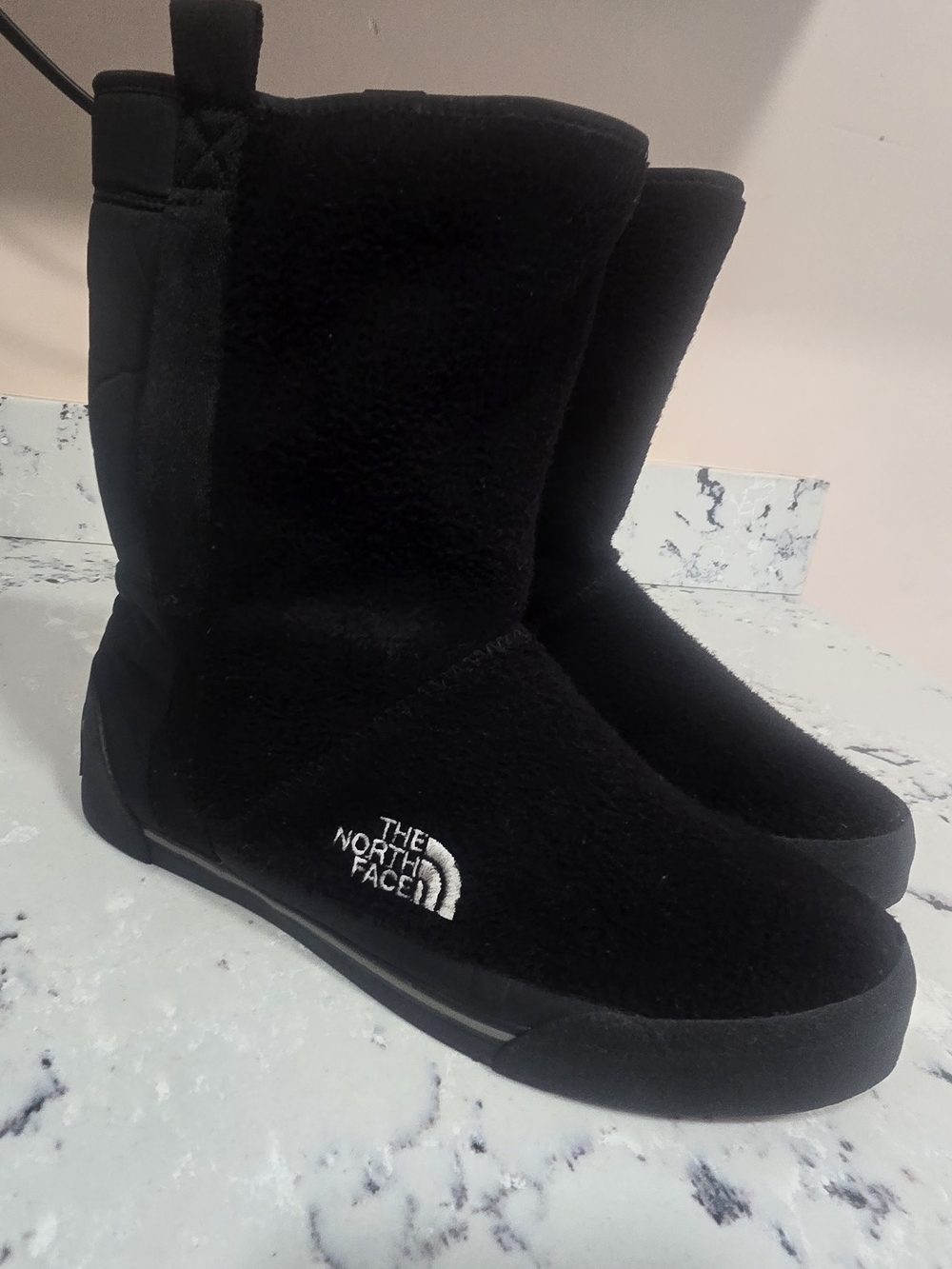The North Face Black Fleece Pull-On Boots
